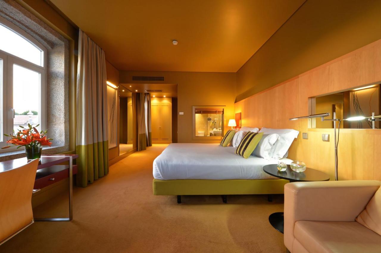 Pestana Palacio Do Freixo, Pousada & National Monument - The Leading Hotels Of The World Porto Exterior photo A room at the Mandarin Oriental, Paris